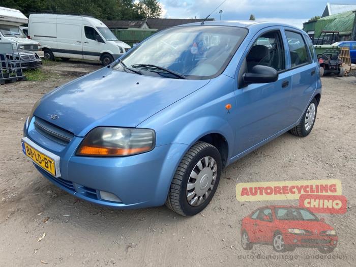 Daewoo Kalos 1.4 Skrotfordon (2002, BLAUW)
