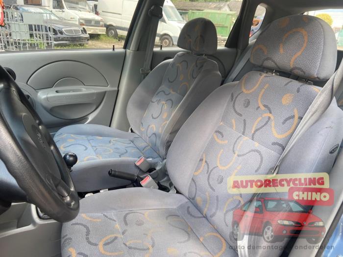 Daewoo Kalos 1.4 Skrotfordon (2002, BLAUW)