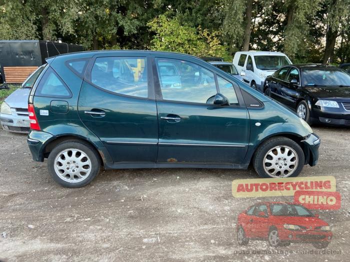 Mercedes A 1.4 A-140 Vehículo de desguace (2001, Verde)