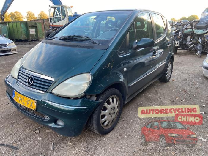 Mercedes A 1.4 A-140 Vehículo de desguace (2001, Verde)