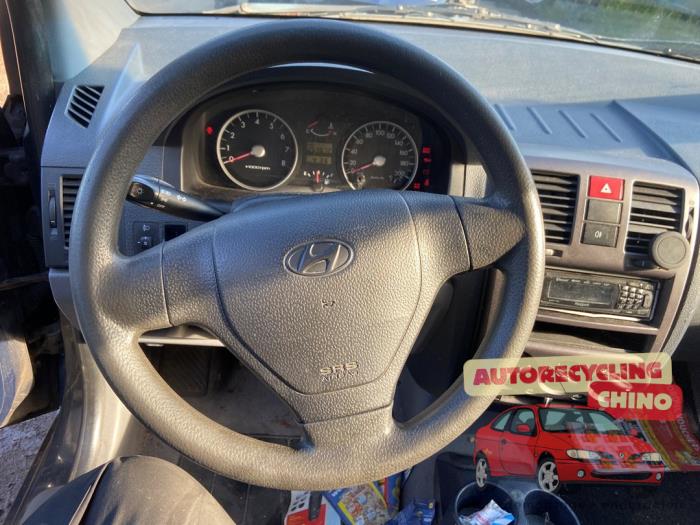 Hyundai Getz 1.1i 12V Skrotfordon (2003, BLAUW)