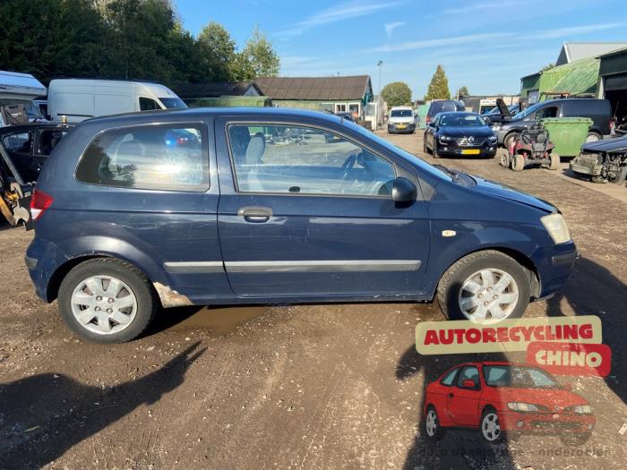 Hyundai Getz 1.1i 12V Skrotfordon (2003, BLAUW)