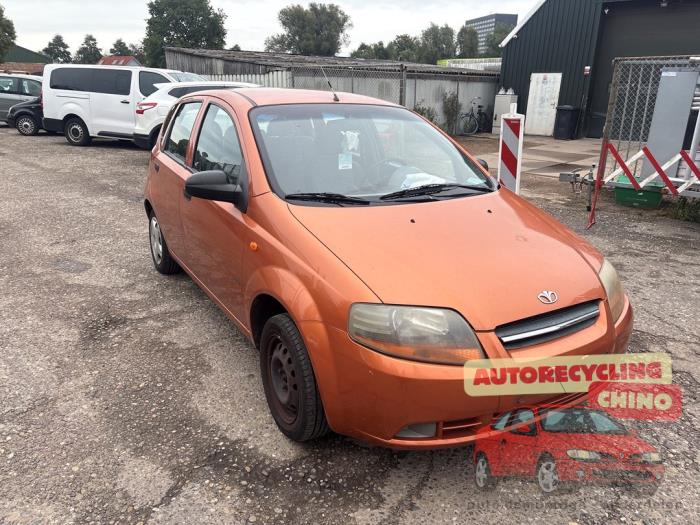 Daewoo Kalos 1.2 Salvage vehicle (2004, Orange)