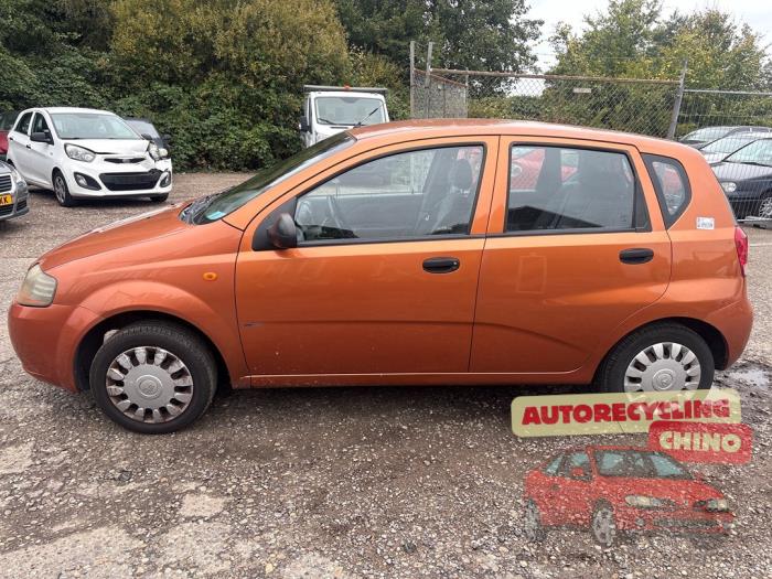 Daewoo Kalos 1.2 Salvage vehicle (2004, Orange)