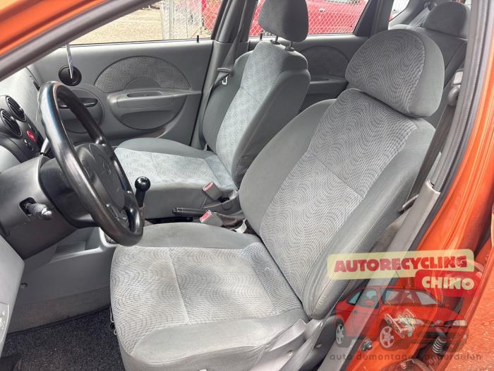 Daewoo Kalos 1.2 Salvage vehicle (2004, Orange)