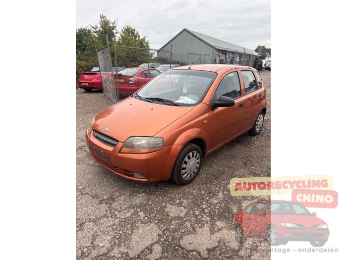 Daewoo Kalos 1.2 Salvage vehicle (2004, Orange)