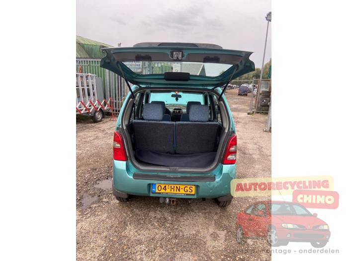 Suzuki Wagon-R+ 1.3 16V Schrottauto (2001, Grün)