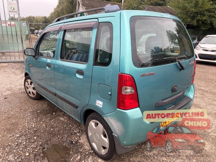 Suzuki Wagon-R+ 1.3 16V Schrottauto (2001, Grün)