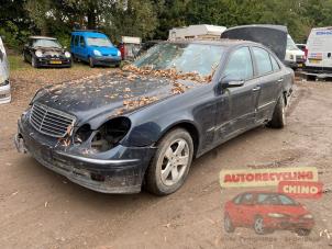 Mercedes E 3.2 E-320 V6 18V  (Skrot)