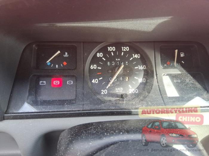 Opel Corsa A 1.4 i City,Swing,GL,Joy Kat. Skrotfordon (1993, ROOD)