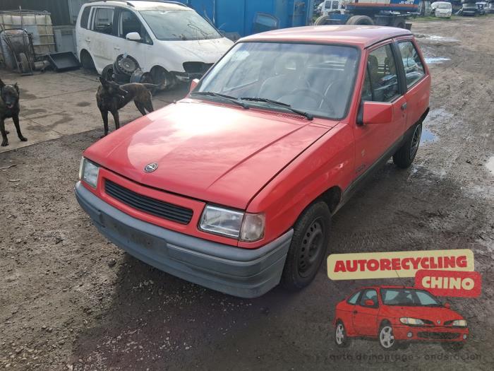 Opel Corsa A 1.4 i City,Swing,GL,Joy Kat. Skrotfordon (1993, ROOD)
