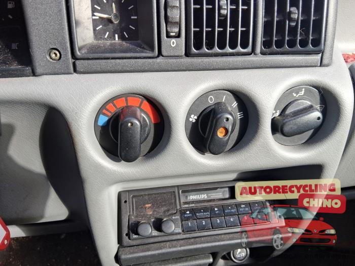 Opel Corsa A 1.4 i City,Swing,GL,Joy Kat. Skrotfordon (1993, ROOD)