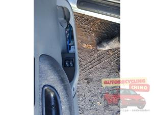 Renault Kangoo 1.2 16V Épave (2004, Gris)