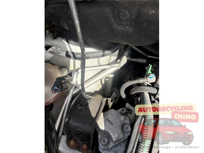 Citroen Berlingo 1.6 BlueHDI 75 Samochód złomowany (2018, Bialy)