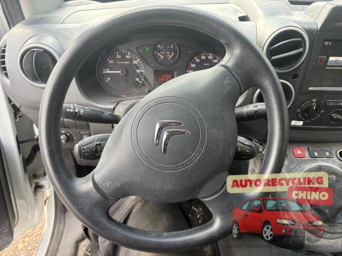 Citroen Berlingo 1.6 BlueHDI 75 Samochód złomowany (2018, Bialy)