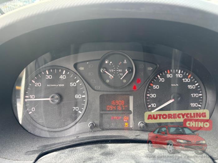 Citroen Berlingo 1.6 BlueHDI 75 Samochód złomowany (2018, Bialy)