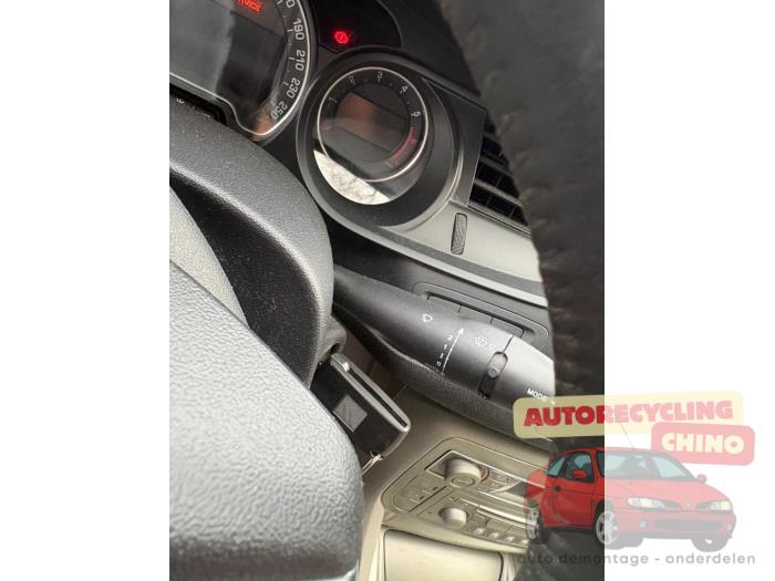 Citroen C5 III Berline 1.6 16V THP 155 Épave (2010, Beige)