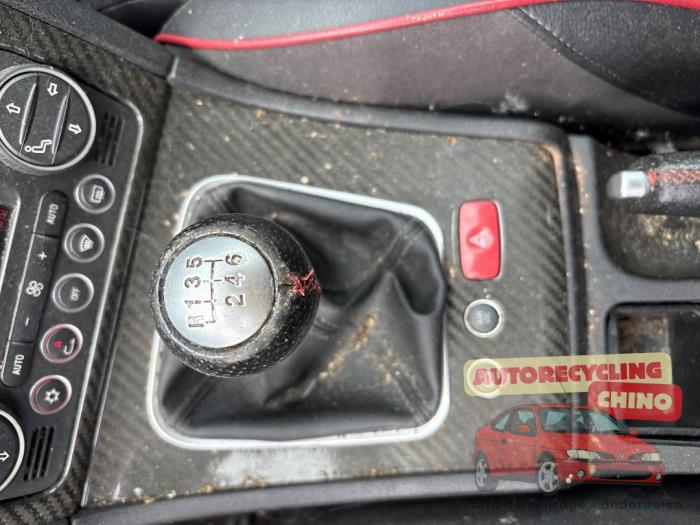 Alfa Romeo 159 Sportwagon 1.8 TBi 16V Samochód złomowany (2012, Bialy)