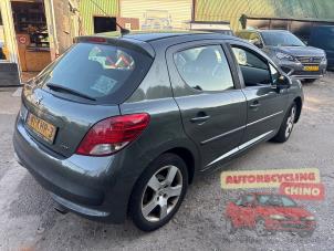 Peugeot 207/207+ 1.6 16V VTRi Vehículo de desguace (2009, Gris)