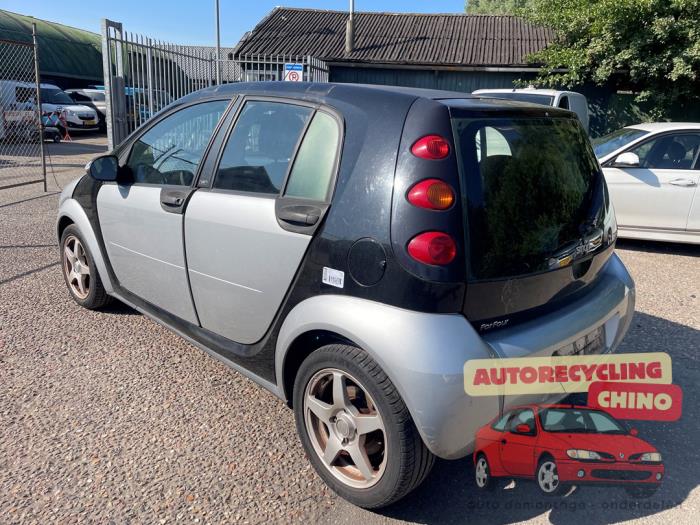 Smart Forfour 1.5 16V Samochód złomowany (2004, Czarny)