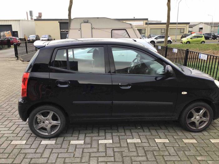 Kia Picanto Samochód złomowany (2008, Czarny)