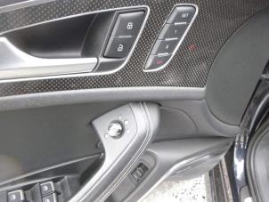 Audi S6 Avant 4.0 V8 TFSI Épave (2012, Bleu)