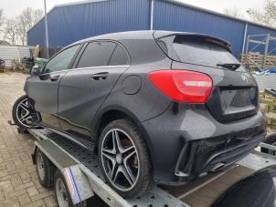 Mercedes A 2.0 A-250 Turbo 16V Épave (2012, Noir)