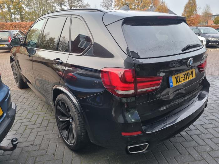 BMW X5 xDrive 40d 3.0 24V Samochód złomowany (2014, Czarny)