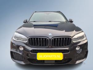 BMW X5 xDrive 40d 3.0 24V Samochód złomowany (2014, Czarny)