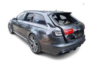 Audi RS 6 Avant 4.0 V8 TFSI 32V Épave (2013, Gris)