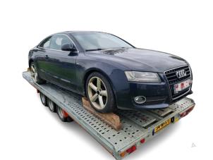 Audi A5 3.0 TDI V6 24V Quattro Épave (2007, Foncé, Bleu)