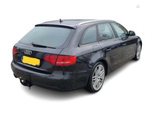 Audi A4 Avant 1.8 TFSI 16V Épave (2008, Noir)
