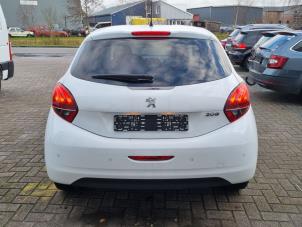 Peugeot 208 I 1.2 Vti 12V PureTech Épave (2018, Blanc)