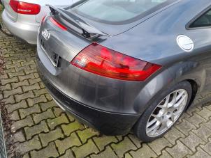 Audi TT 1.8 TFSI 16V Schrottauto (2010, Dunkel, Grau)