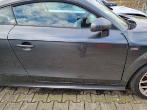 Audi TT 1.8 TFSI 16V Schrottauto (2010, Dunkel, Grau)