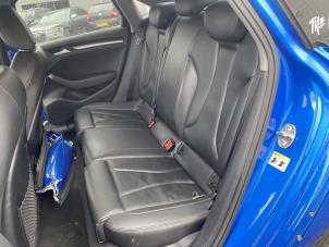 Audi A3 Limousine 1.0 TFSI 12V Épave (2018, Bleu)