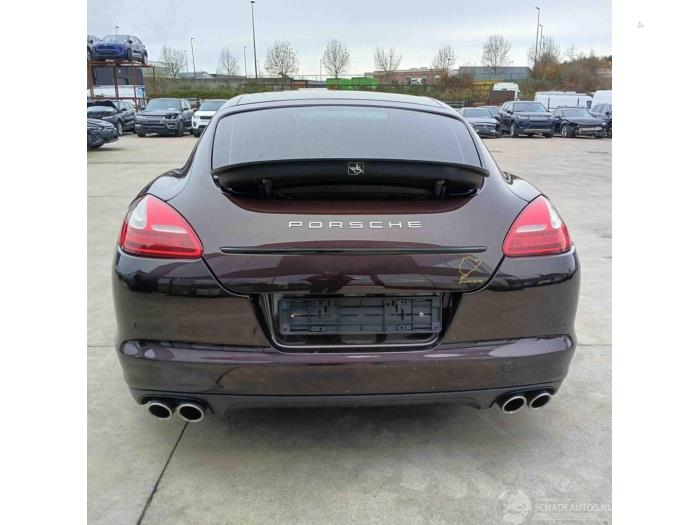Porsche Panamera 4.8 V8 32V 4S Épave (2010, Brun)