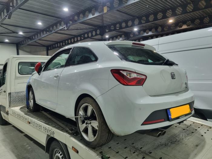 Seat Ibiza IV SC 1.2 TSI 16V Salvage vehicle (2016, White)