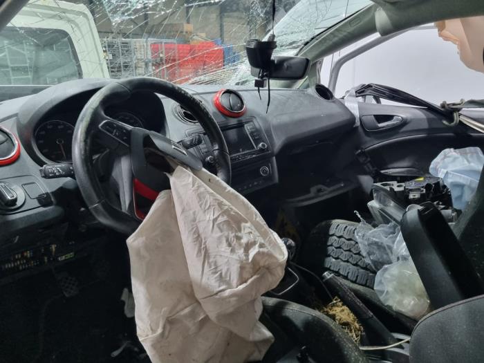 Seat Ibiza IV SC 1.2 TSI 16V Salvage vehicle (2016, White)