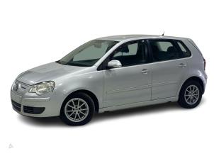 Volkswagen Polo IV 1.4 TDI 80 Épave (2008, Gris)