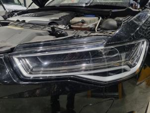 Audi A6 Avant 3.0 TDI V6 24V biturbo Quattro Épave (2017, Noir)