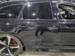 Audi A6 Avant 3.0 TDI V6 24V biturbo Quattro Épave (2017, Noir)