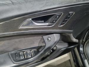 Audi A6 Avant 3.0 TDI V6 24V biturbo Quattro Épave (2017, Noir)