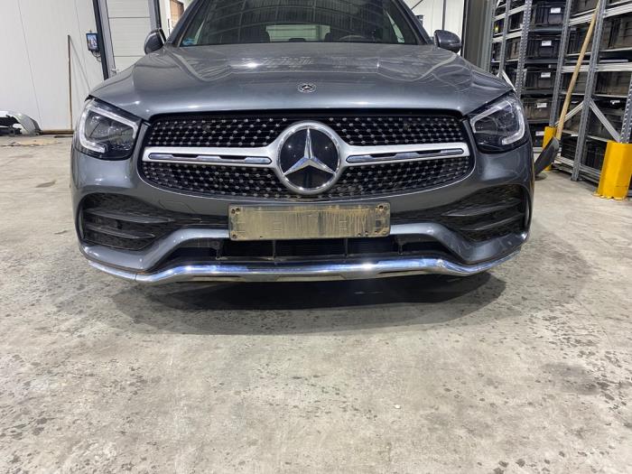 Mercedes GLC 2.0 C-220d 16V 4-Matic Skrotfordon (2020, SELENIETGRIJS)