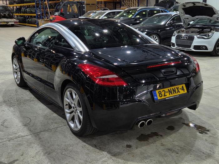 Peugeot RCZ 1.6 16V THP Vehículo de desguace (2010, Negro)