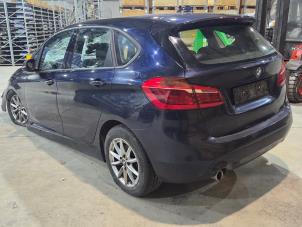 BMW 2 serie Active Tourer 216d 1.5 TwinPower Turbo 12V Samochód złomowany (2018, Niebieski)