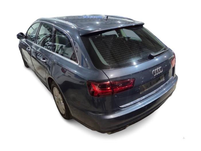 Audi A6 Avant 2.0 TDI 16V Épave (2015, Bleu)
