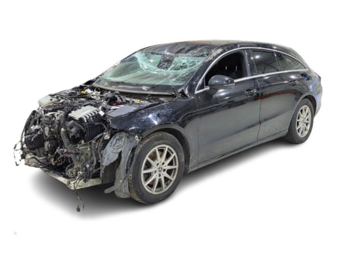 Mercedes CLA Shooting Brake 2.0 CLA-180d  (Épave)