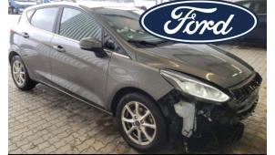 Ford Fiesta 7 1.1 Ti-VCT 12V 75 Vehículo de desguace (2021, Gris)
