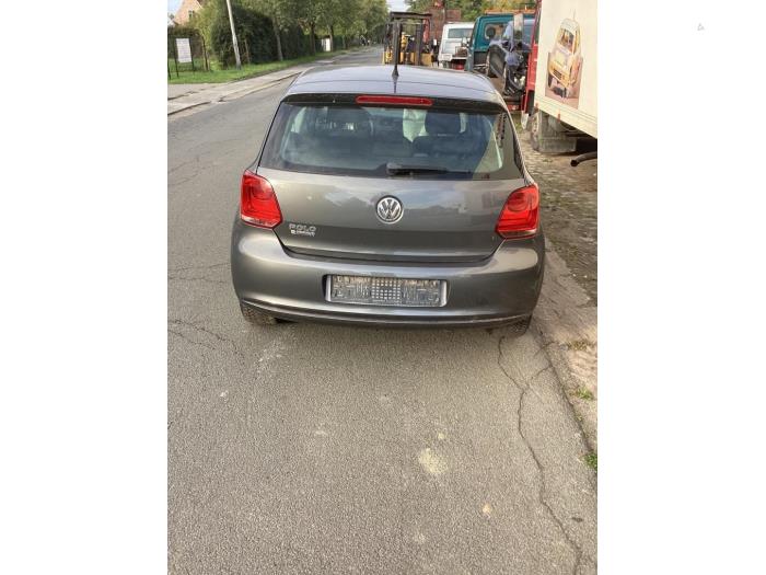 Volkswagen Polo V 1.2 12V Schrottauto (2011, Grau)
